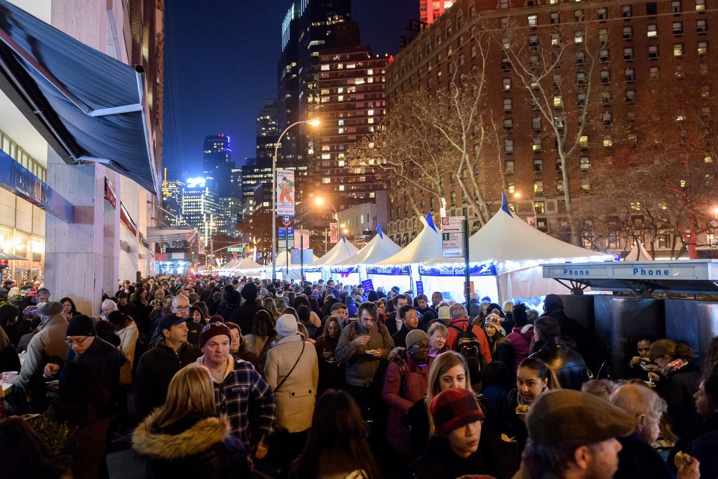 winter-s-eve-at-lincoln-square-events-modern-restaurant-management