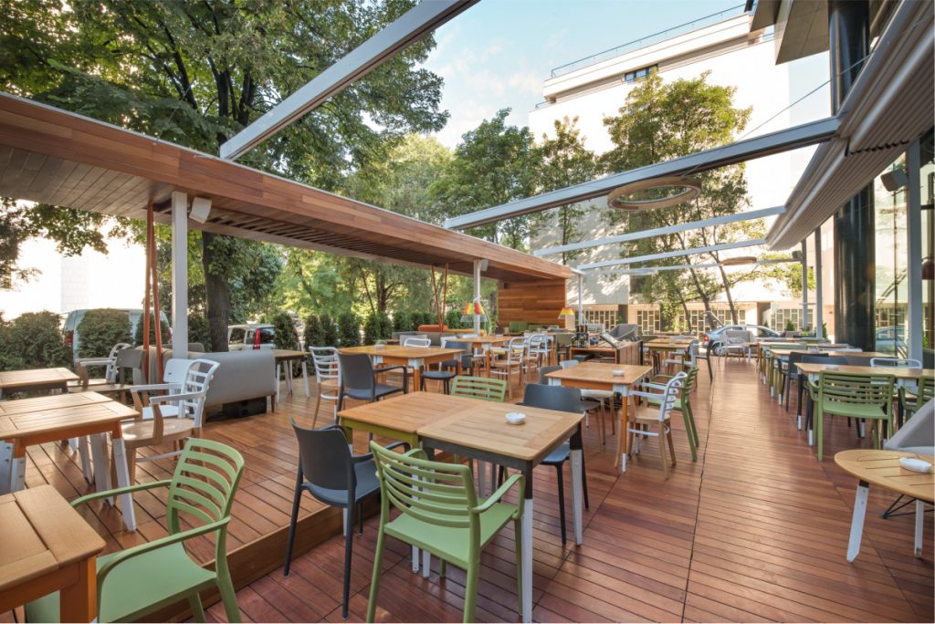 Best Practices for Outdoor Dining All Year Long | Modern Restaurant