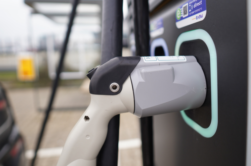 Are EV Charging Stations Worth the Investment? Modern Restaurant