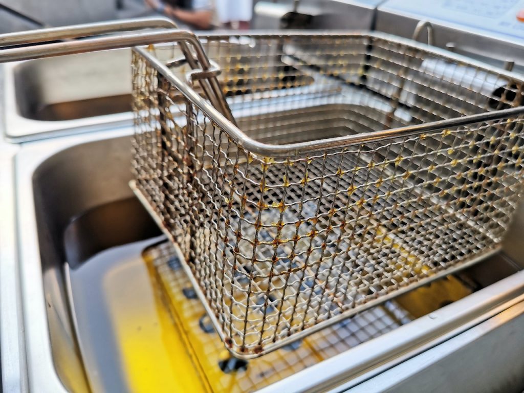 Extend the Deep Fryer Sweet Spot | Modern Restaurant Management