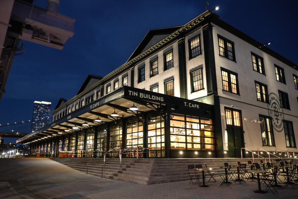 A Day in the Life: Jean-Georges Restaurant Director of Restaurants Vincenzo Decaria | Modern Restaurant Management