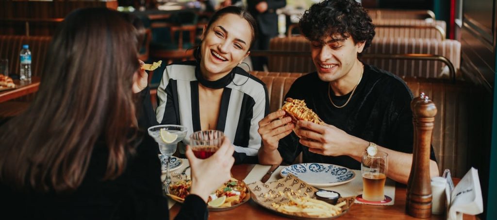 2025: The Year of Contradictions in the Restaurant Industry | Modern Restaurant Management