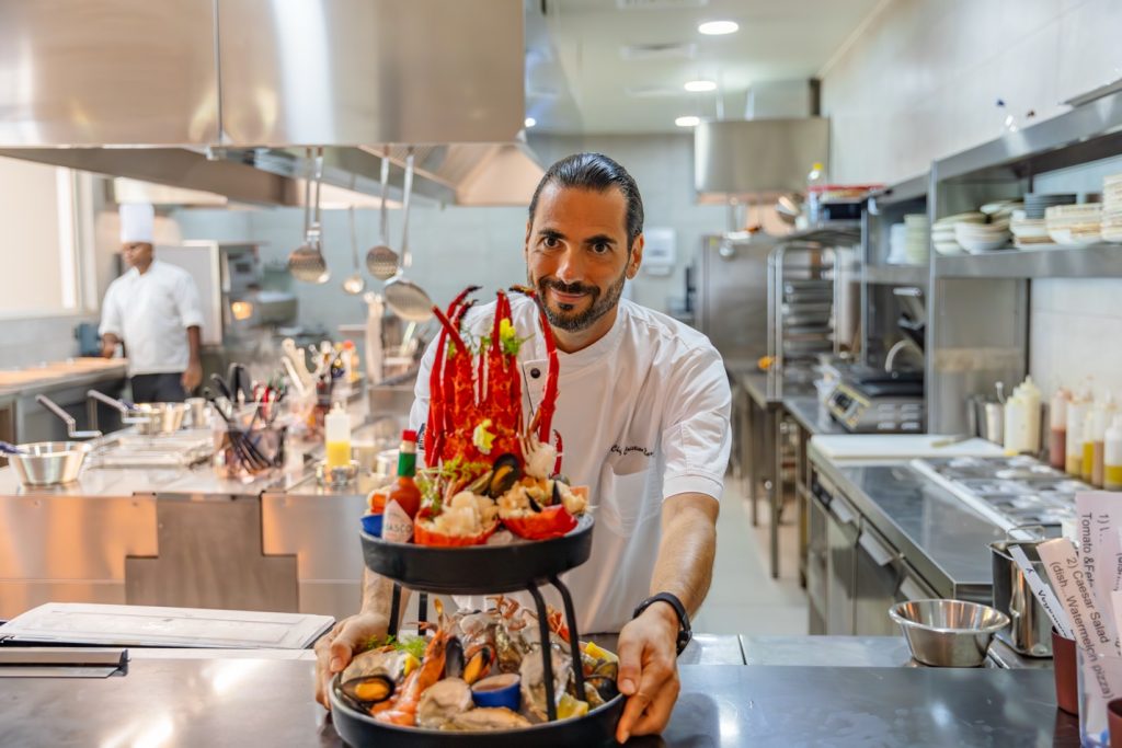 Before the Orders Come In, The Leadership Begins | Modern Restaurant Management